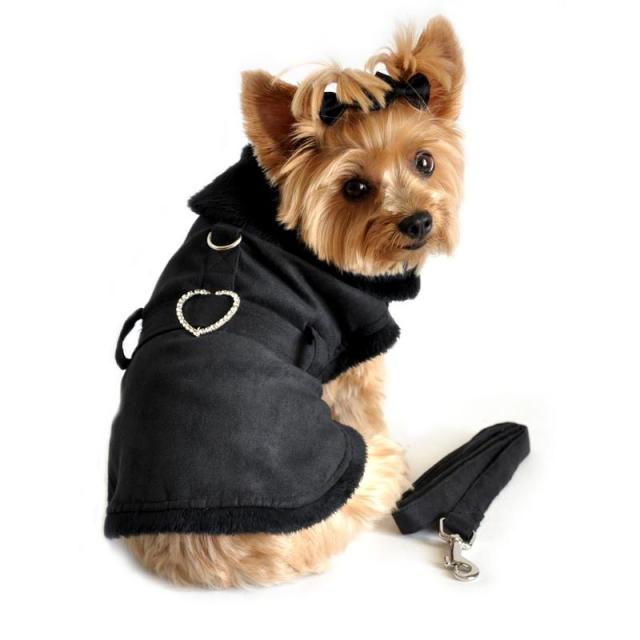 Doggie Design（ドギーデザイン）Black Suede Rhinestone Heart Buckle Coat ブラック ハート バックル コート